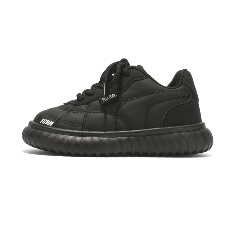 Детские кроссовки для бега FCMM, черный
Детские кроссовки для бега FCMM, черный