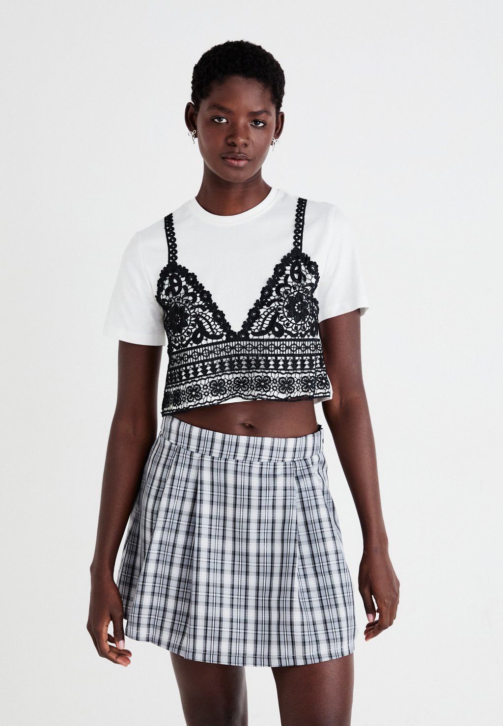 Футболка с принтом ONLBETSY LIFE O-NECK MIX ONLY, молочный
Футболка с принтом ONLBETSY LIFE O-NECK MIX ONLY, молочный