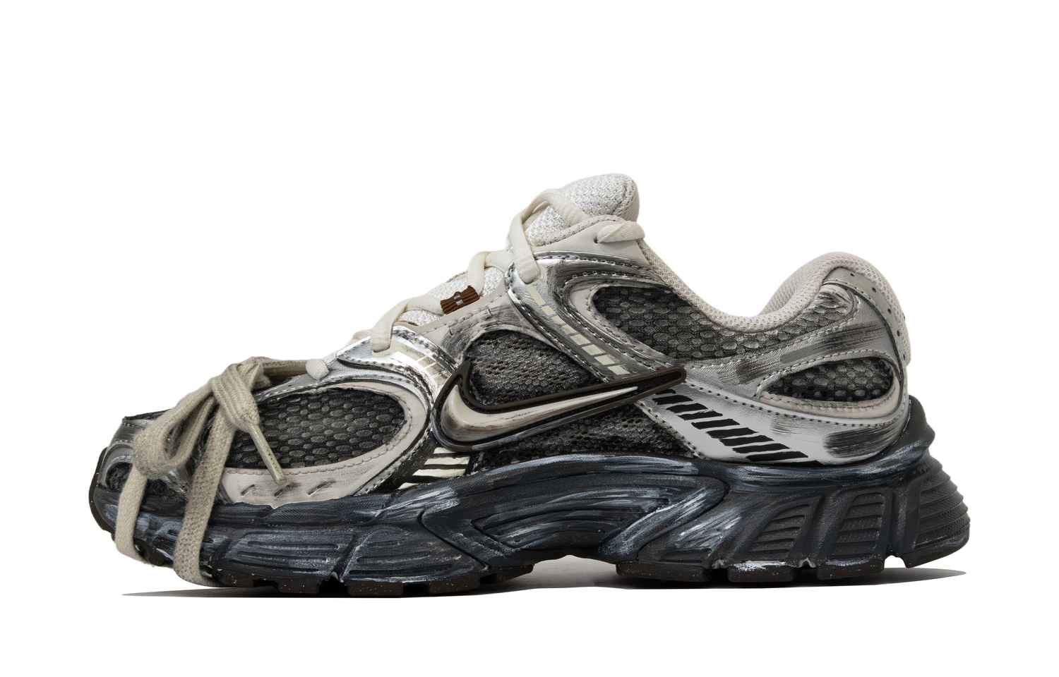 Женские кроссовки для бега V5 RNR Cushioning, Wear Resistant низкие Nike, черный
Женские кроссовки для бега V5 RNR Cushioning, Wear Resistant низкие Nike, черный