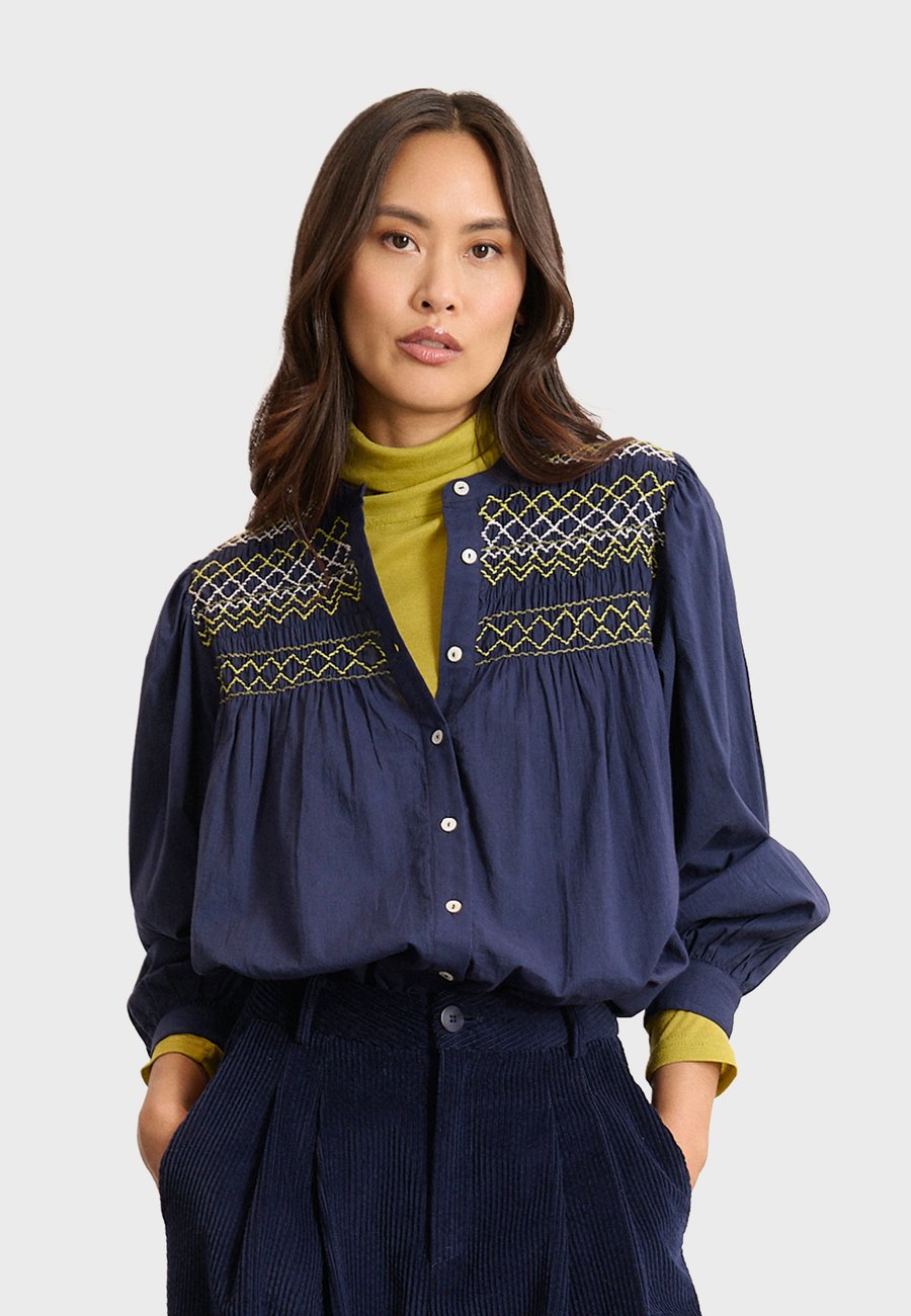 Блуза Garance Paris KETTY, Navy Blue/Dark Blue
Блуза Garance Paris KETTY, Navy Blue/Dark Blue