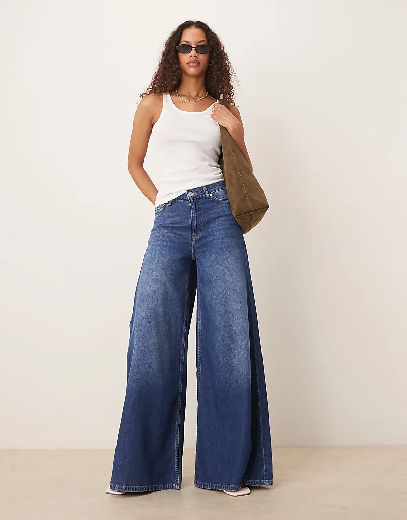 Джинсы-палаццо ASOS DESIGN широкого кроя темно-синего цвета
Джинсы-палаццо ASOS DESIGN широкого кроя темно-синего цвета