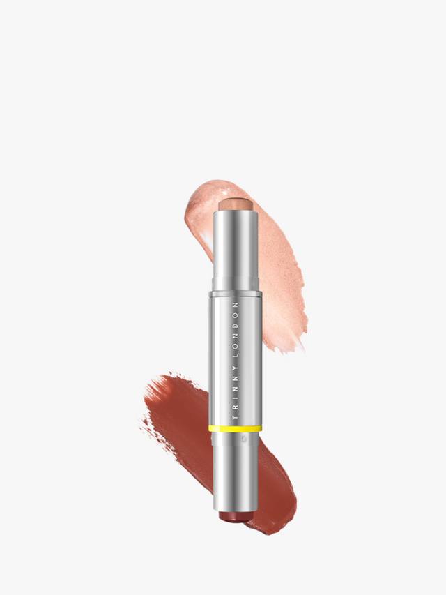 Тринити бьюти-блендер для румян Trinny London, New York
Тринити бьюти-блендер для румян Trinny London, New York