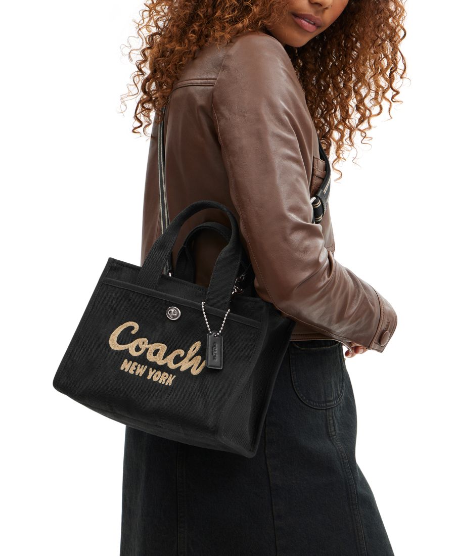Маленькая холщовая сумка-тоут Cargo, размер 26 COACH, Black
Маленькая холщовая сумка-тоут Cargo, размер 26 COACH, Black