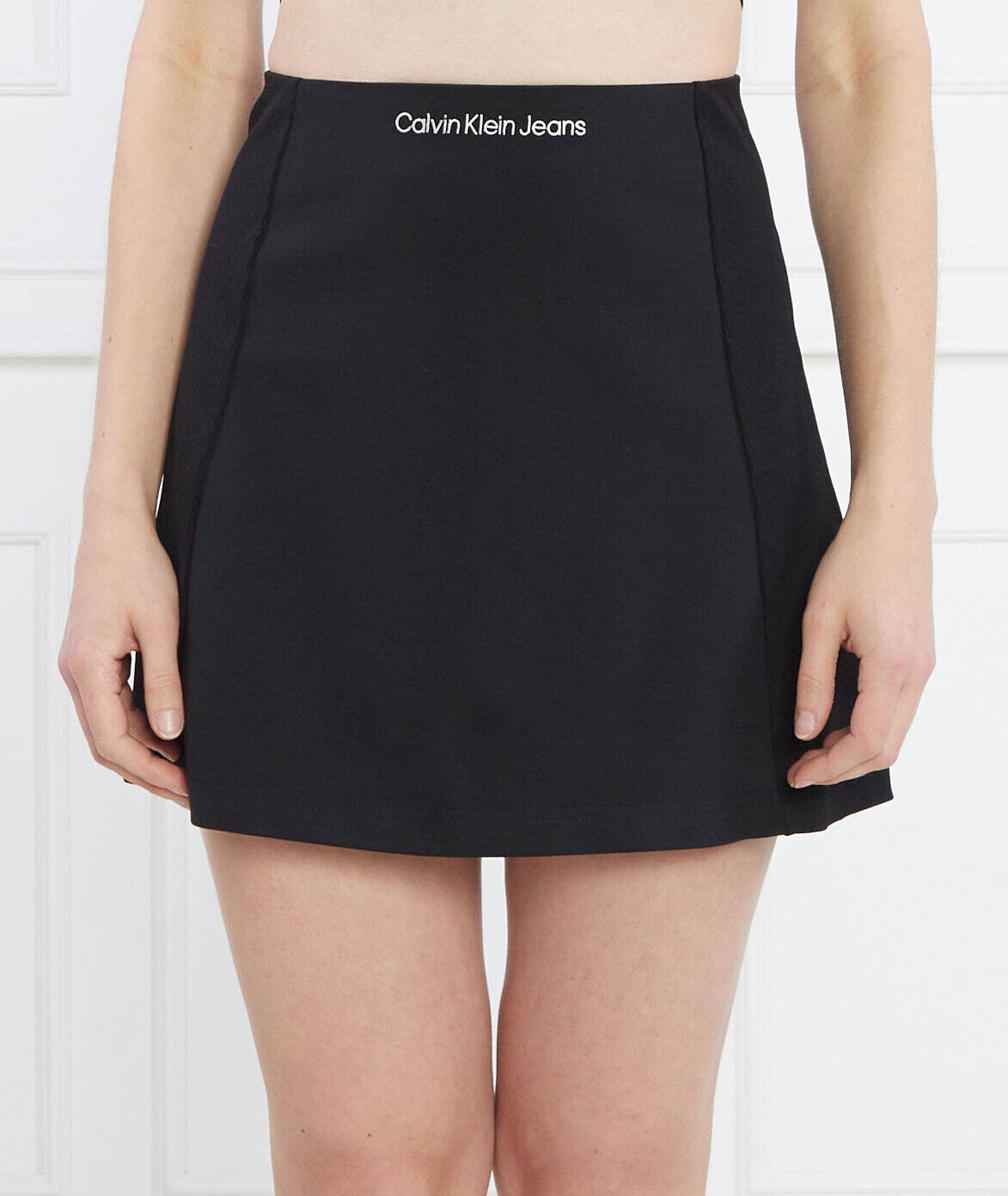 Юбка CALVIN KLEIN JEANS MINI, черный
Юбка CALVIN KLEIN JEANS MINI, черный