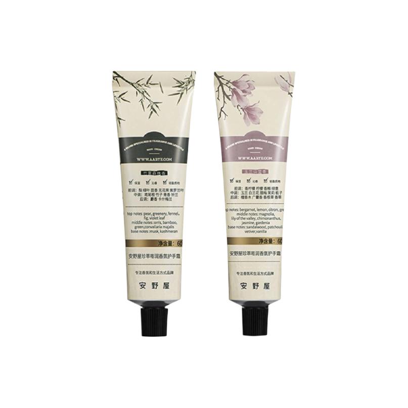 Ароматический крем для рук с изысканным парфюмерным букетом AARYE
Ароматический крем для рук с изысканным парфюмерным букетом AARYE