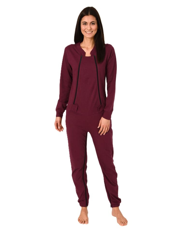 Трусы NORMANN Pflegeoverall langarm Reissverschluss Vorne, цвет beere
Трусы NORMANN Pflegeoverall langarm Reissverschluss Vorne, цвет beere