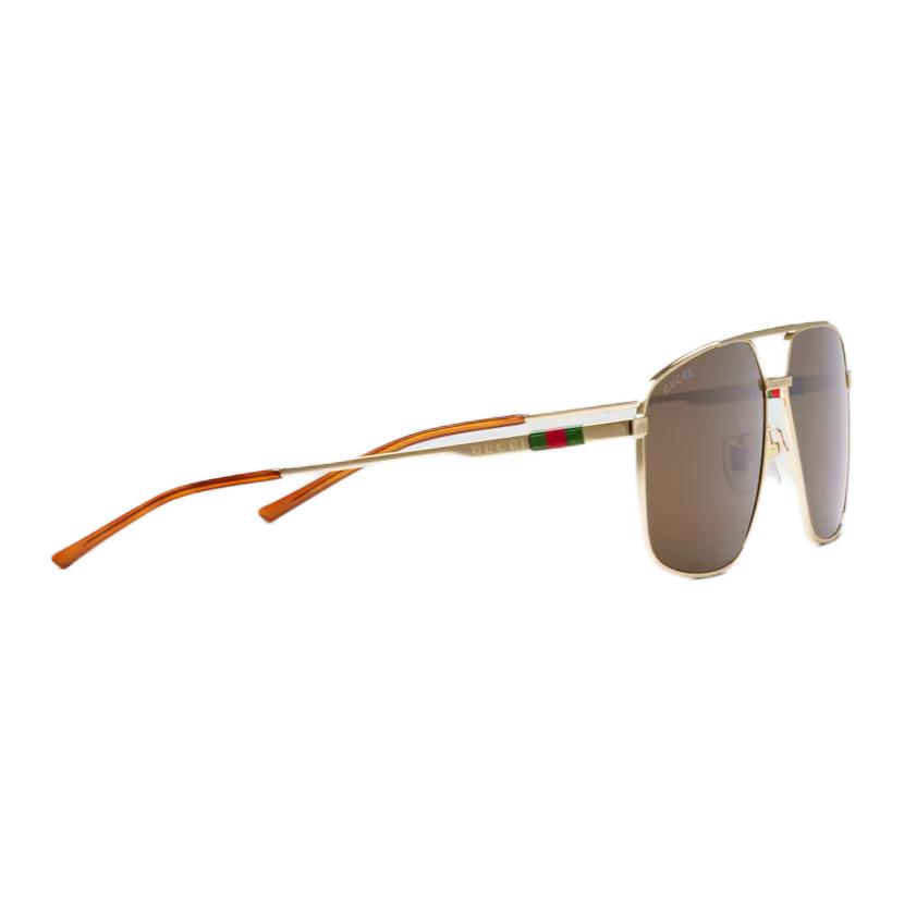 Солнцезащитные очки Navigator GUCCI
Солнцезащитные очки Navigator GUCCI