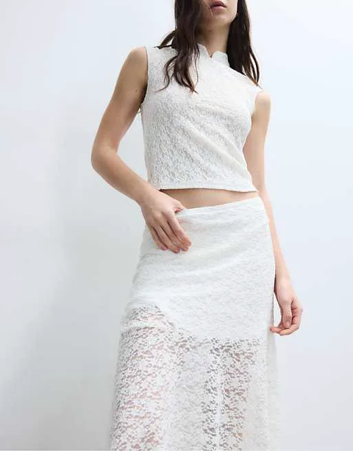 Бежевая футболка с кружевом ципао Stradivarius, Бежевый, Бежевая футболка с кружевом ципао Stradivarius
Бежевая футболка с кружевом ципао Stradivarius, Бежевый, Бежевая футболка с кружевом ципао Stradivarius