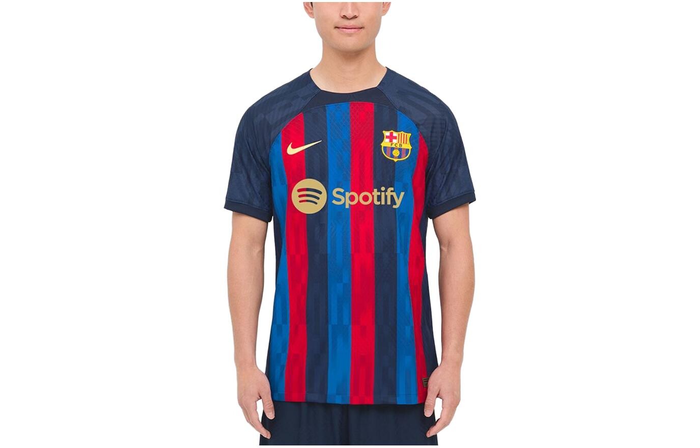 Мужское футбольное джерси Nike, цвет Navy
Мужское футбольное джерси Nike, цвет Navy