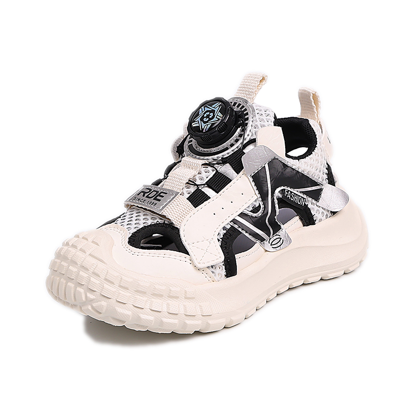 Противоскользящая и дышащая повседневная обувь для детей SHIBU, черный
Противоскользящая и дышащая повседневная обувь для детей SHIBU, черный