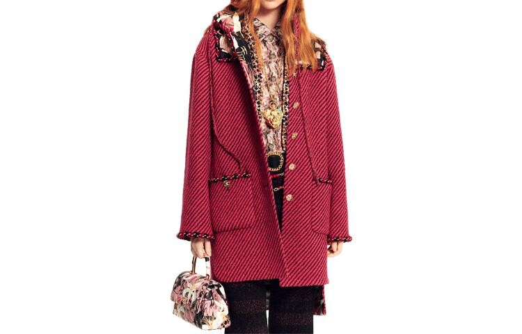 Пальто женское розовое Chanel
Пальто женское розовое Chanel