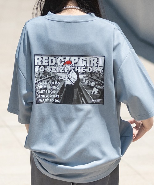 Футболка женская, плотная, с перфорацией на спине и боковым разрезом Red Cap Girl, красный
Футболка женская, плотная, с перфорацией на спине и боковым разрезом Red Cap Girl, красный