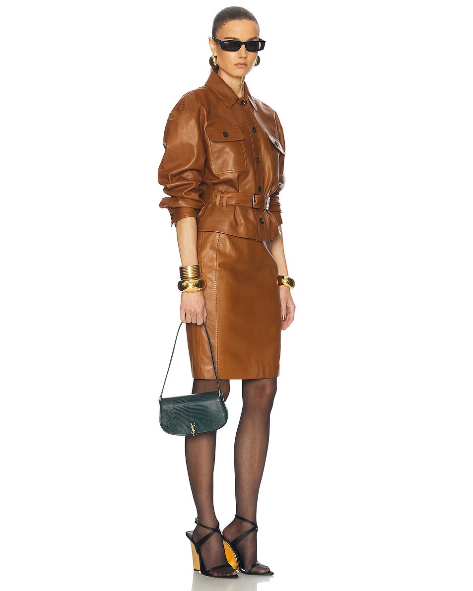 Сумка-хобо Lizard Demi Lune Saint Laurent, цвет Eden Forest & Dark Eden Forest, Зеленый, Сумка-хобо Lizard Demi Lune Saint Laurent, цвет Eden Forest & Dark Eden Forest
Сумка-хобо Lizard Demi Lune Saint Laurent, цвет Eden Forest & Dark Eden Forest, Зеленый, Сумка-хобо Lizard Demi Lune Saint Laurent, цвет Eden Forest & Dark Eden Forest