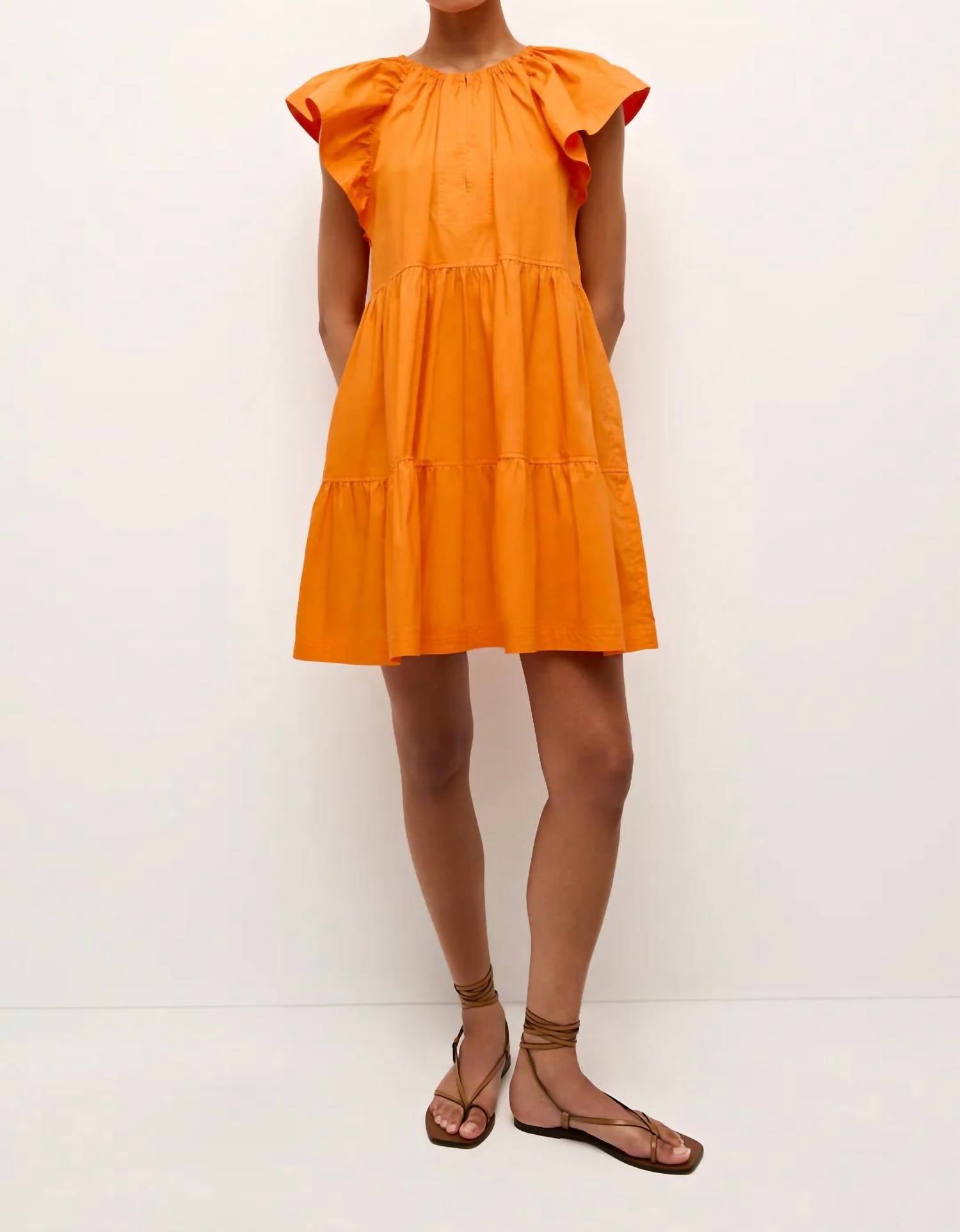 Платье Kara в мандариновом цвете Marie Oliver, цвет tangerine
Платье Kara в мандариновом цвете Marie Oliver, цвет tangerine