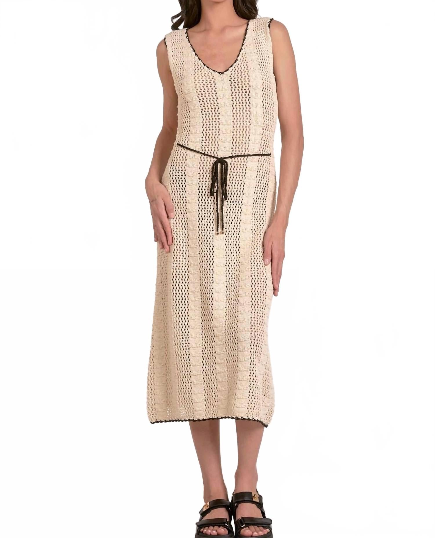 Стелла Миди платье в бежевом цвете ELAN
Стелла Миди платье в бежевом цвете ELAN