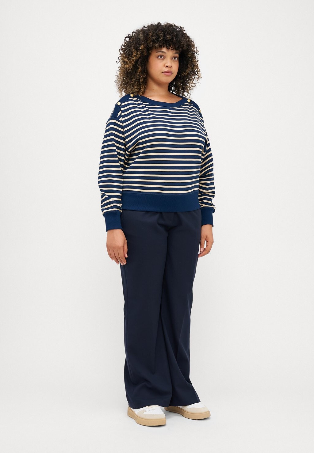 Толстовка Tommy Hilfiger Curve, бежевый
Толстовка Tommy Hilfiger Curve, бежевый