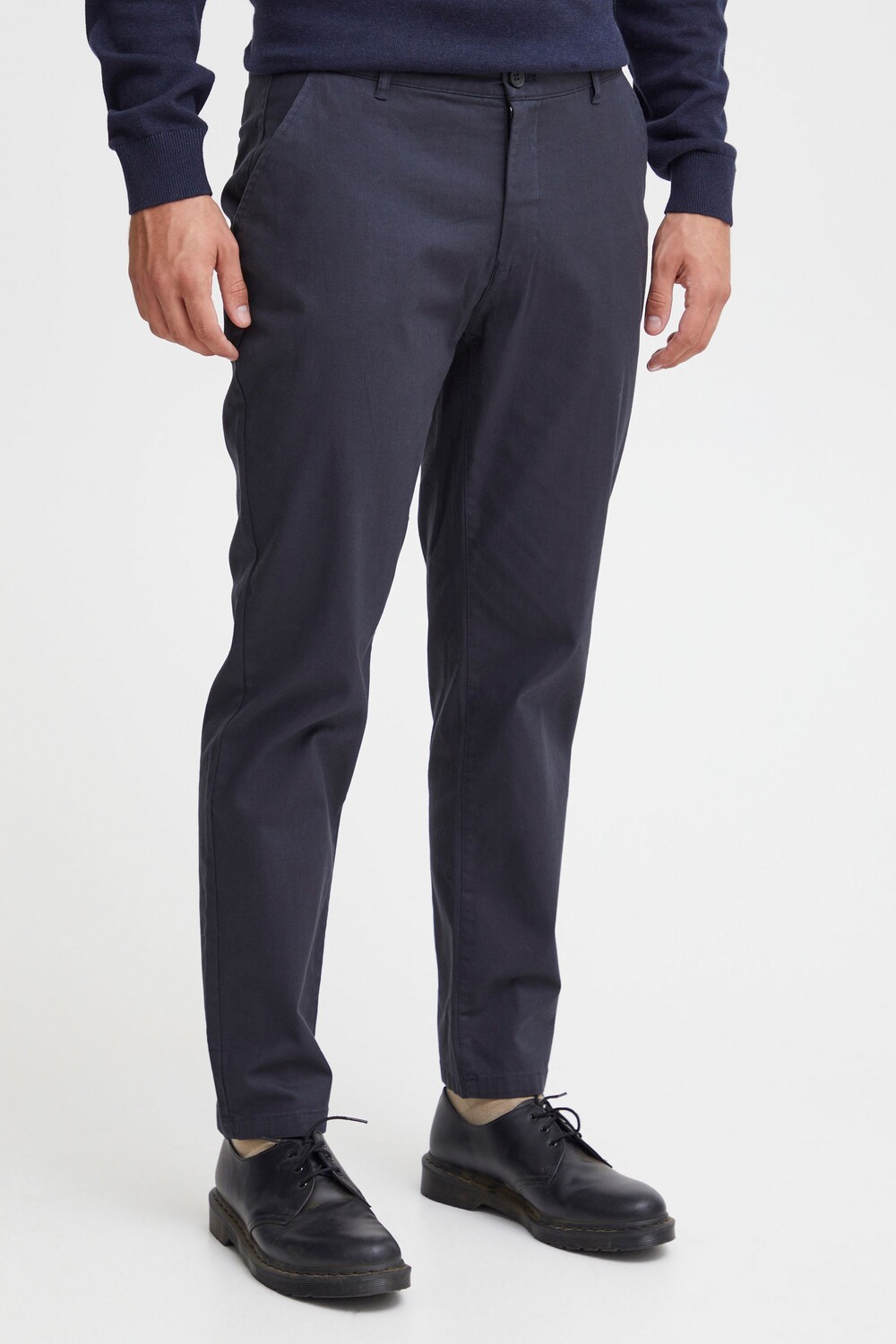Тканевые брюки CASUAL FRIDAY Chino CFViggo cotton stretch pnts 20504914, синий
Тканевые брюки CASUAL FRIDAY Chino CFViggo cotton stretch pnts 20504914, синий