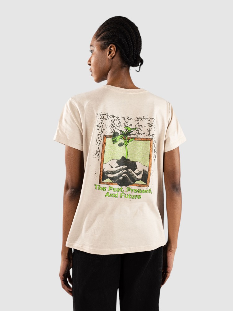 Футболка Dravus Past Present T-Shirt, natural
Футболка Dravus Past Present T-Shirt, natural