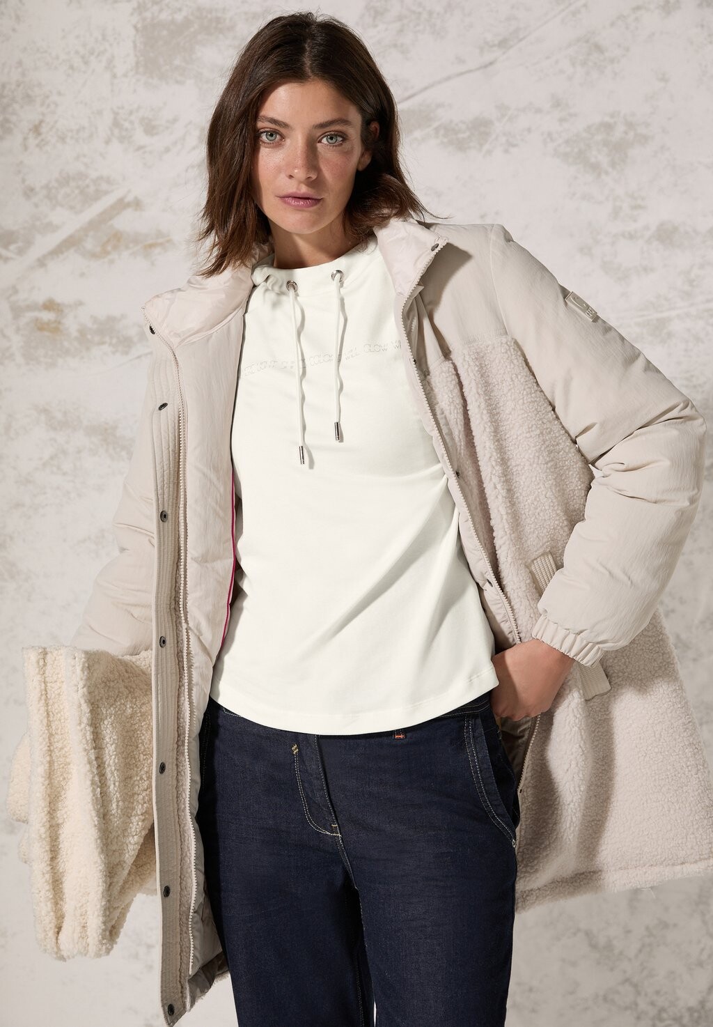 Топ с длинными рукавами MIT WORDING Cecil, молочный
Топ с длинными рукавами MIT WORDING Cecil, молочный