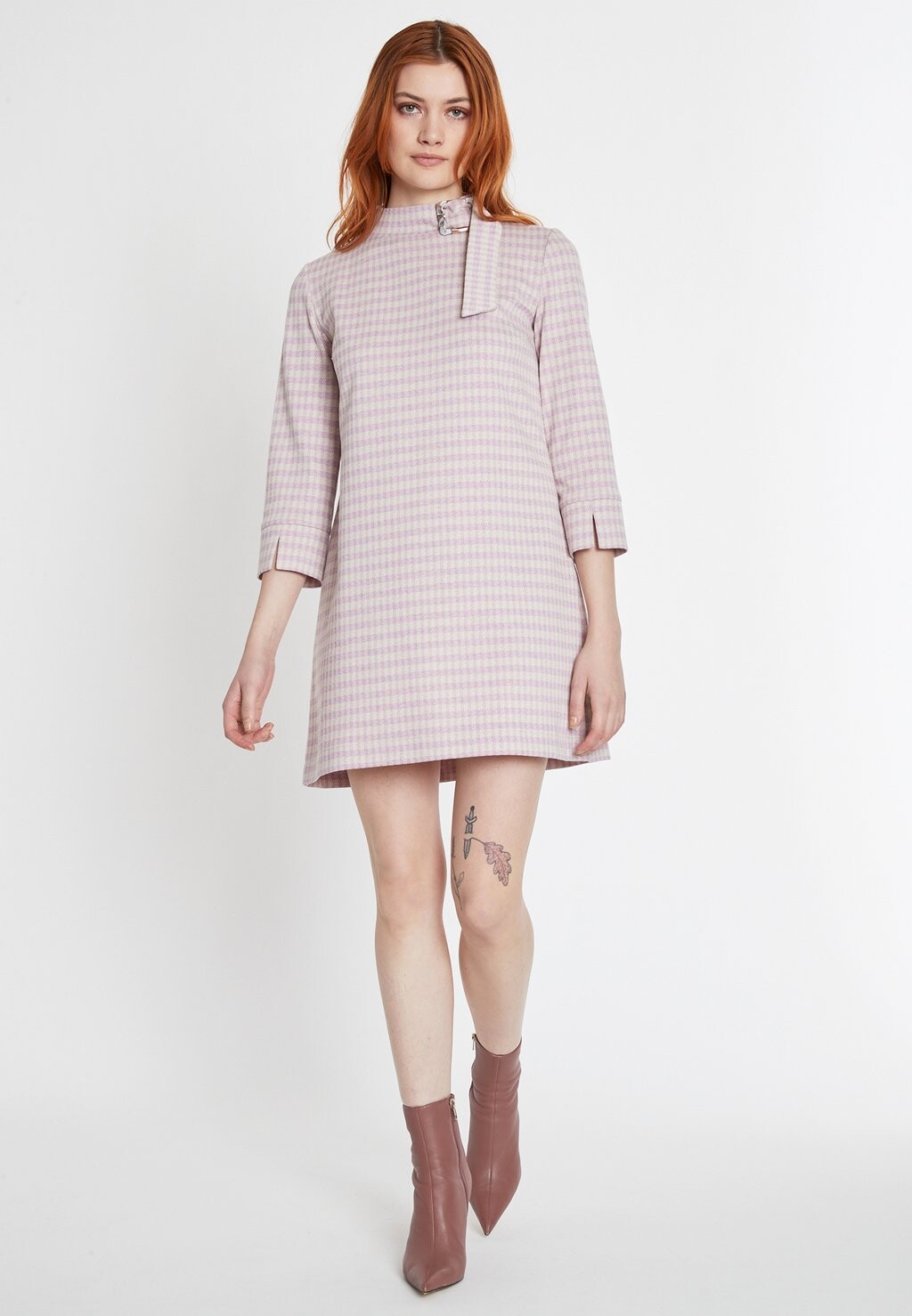 Повседневное платье SOBEA Ana Alcazar, светло-розовый
Повседневное платье SOBEA Ana Alcazar, светло-розовый