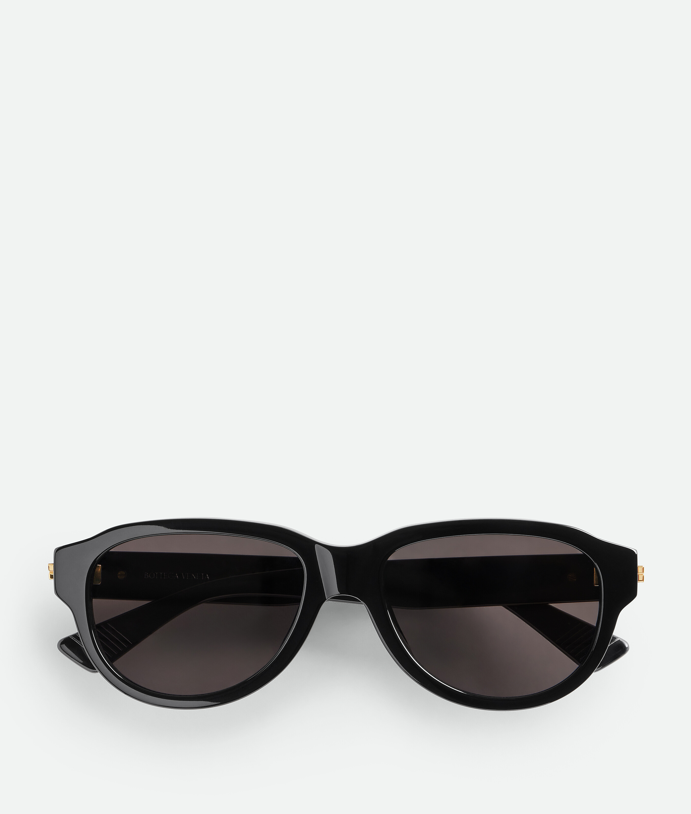 Classic aviator sunglasses BOTTEGA VENETA, серый/черный
Classic aviator sunglasses BOTTEGA VENETA, серый/черный