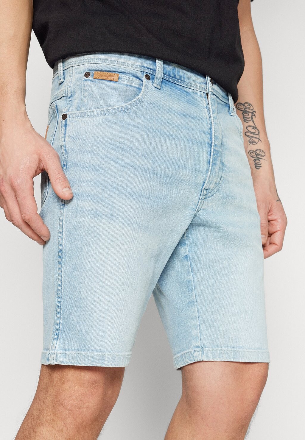 Джинсовые шорты TEXAS Wrangler, синий
Джинсовые шорты TEXAS Wrangler, синий