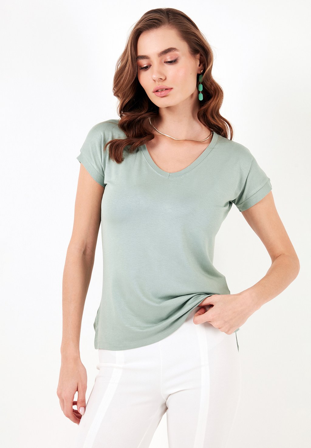 Базовая футболка REGULAR FIT LELA, зеленый 
Базовая футболка REGULAR FIT LELA, зеленый