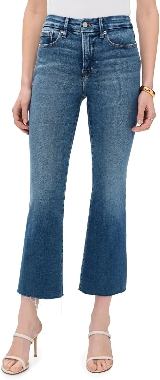 Good Legs Cropped Mini Boot Jeans в Soft-Tech Denim от Good American
Good Legs Cropped Mini Boot Jeans в Soft-Tech Denim от Good American