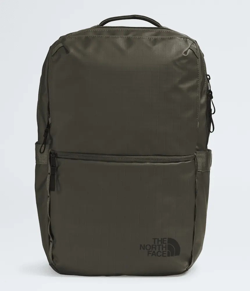Рюкзак Base Camp Voyager (26 л) The North Face, New Taupe Green/TNF Black
Рюкзак Base Camp Voyager (26 л) The North Face, New Taupe Green/TNF Black
