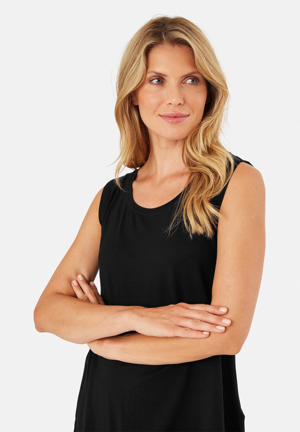 Топ ELISA Masai, черный
Топ ELISA Masai, черный