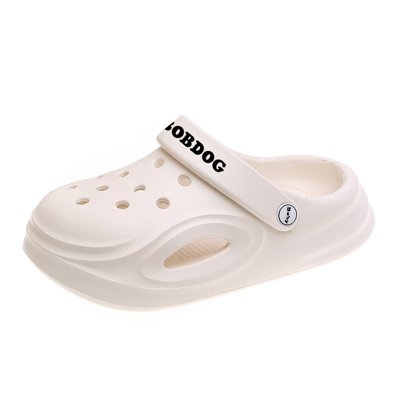 Детские тапочки из нескользящей, износостойкой и дышащей ткани BOBDOG, белый
Детские тапочки из нескользящей, износостойкой и дышащей ткани BOBDOG, белый