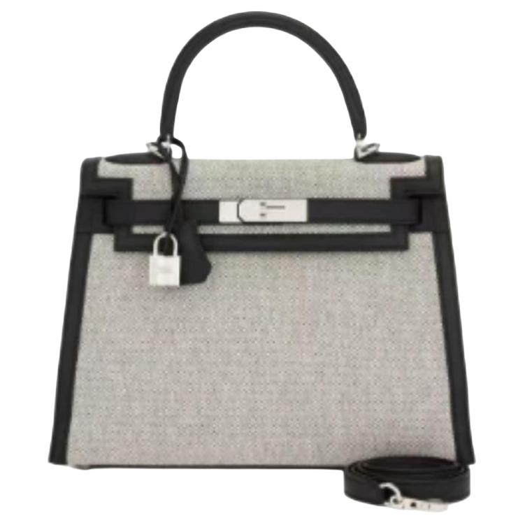 HERMES Сумка Kelly Canvas With Swift Calfskin Kelly Bag Shoulder Bag Crossbody Bag Handbag Women's Gray & Black
HERMES Сумка Kelly Canvas With Swift Calfskin Kelly Bag Shoulder Bag Crossbody Bag Handbag Women's Gray & Black
