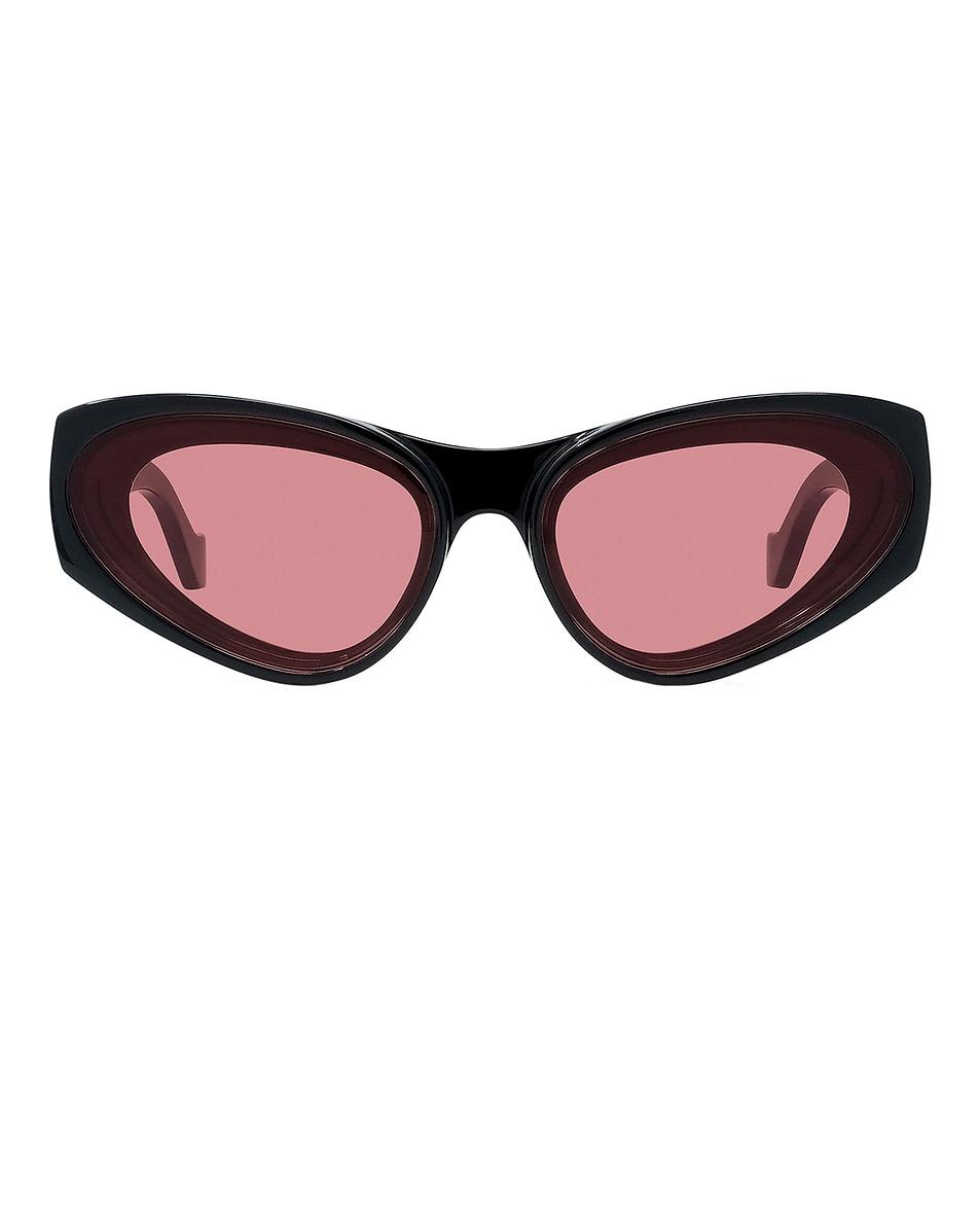 Овальные солнцезащитные очки Loewe, Shiny Black & Blue
Овальные солнцезащитные очки Loewe, Shiny Black & Blue