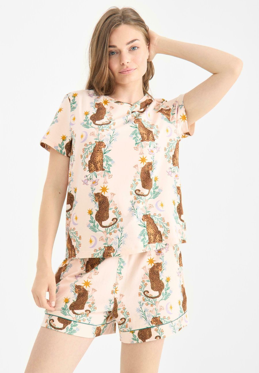 Пижамный комплект Chelsea Peers SET, Off White/Off-White
Пижамный комплект Chelsea Peers SET, Off White/Off-White