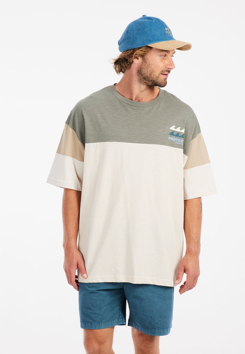 Футболка с принтом DUEL Protest, серый
Футболка с принтом DUEL Protest, серый