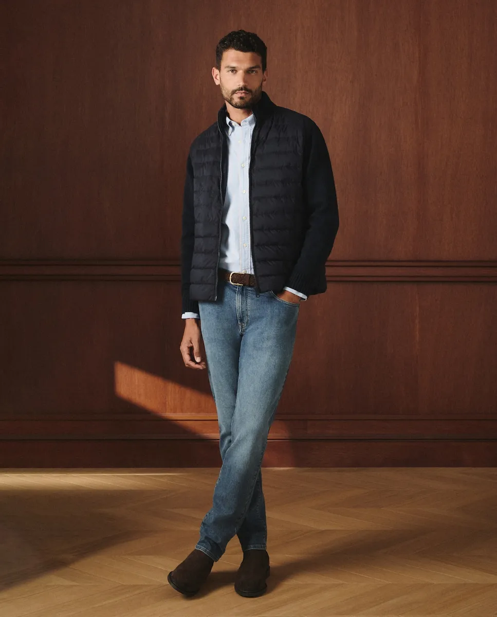 Стеганая мужская куртка-бомбер с вязанными рукавами Lloyd's, темно-синий
Стеганая мужская куртка-бомбер с вязанными рукавами Lloyd's, темно-синий