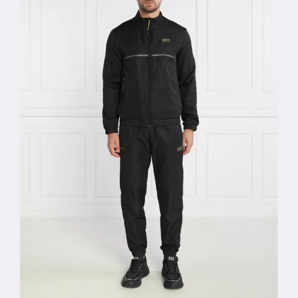 Спортивный костюм стандартной посадки Ea7, черный
Спортивный костюм стандартной посадки Ea7, черный