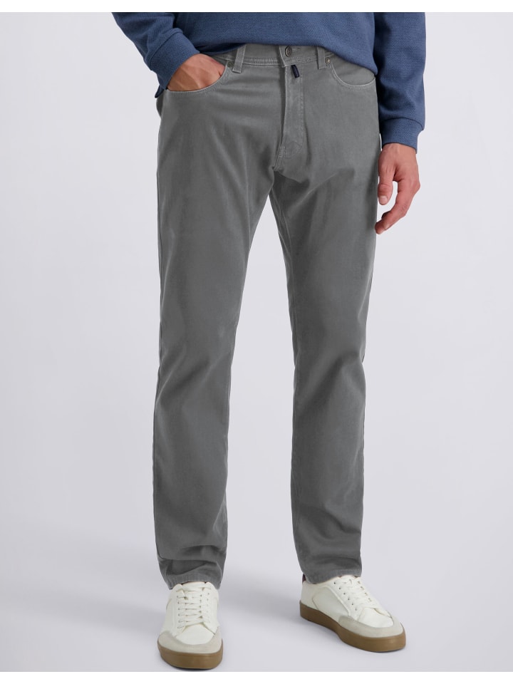 Pierre Cardin Джинсы Lyon цвета «гранитно-серый»
Pierre Cardin Джинсы Lyon цвета «гранитно-серый»