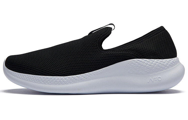 Мужские кроссовки NFO Lifestyle С Низким берцем, черный /белый 361°
Мужские кроссовки NFO Lifestyle С Низким берцем, черный /белый 361°