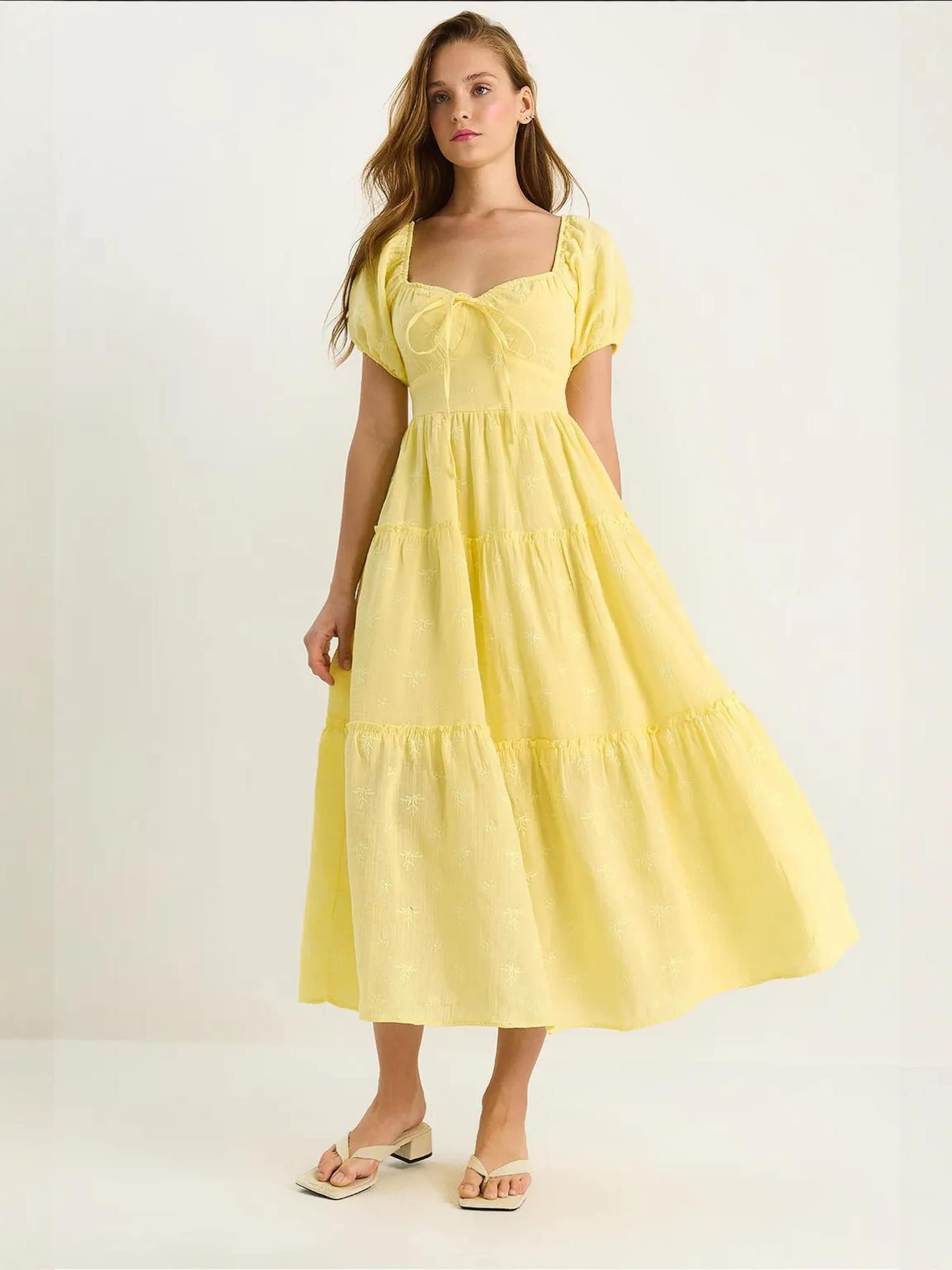 Bianco Lucci Летнее платье желтого цвета
Bianco Lucci Летнее платье желтого цвета