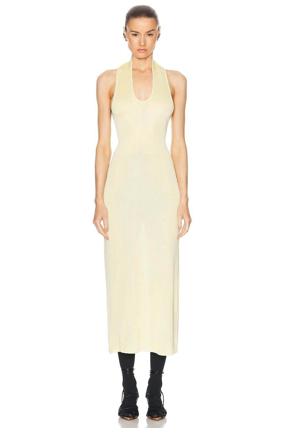 Коралиновое платье Khaite, цвет Yuzu
Коралиновое платье Khaite, цвет Yuzu