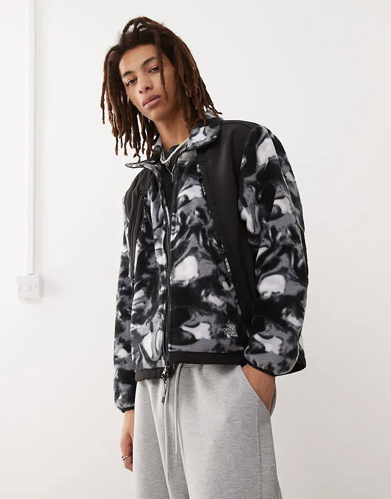 Плотная флисовая куртка Polar Sun с карманами в жидкий серый принт The North Face
Плотная флисовая куртка Polar Sun с карманами в жидкий серый принт The North Face