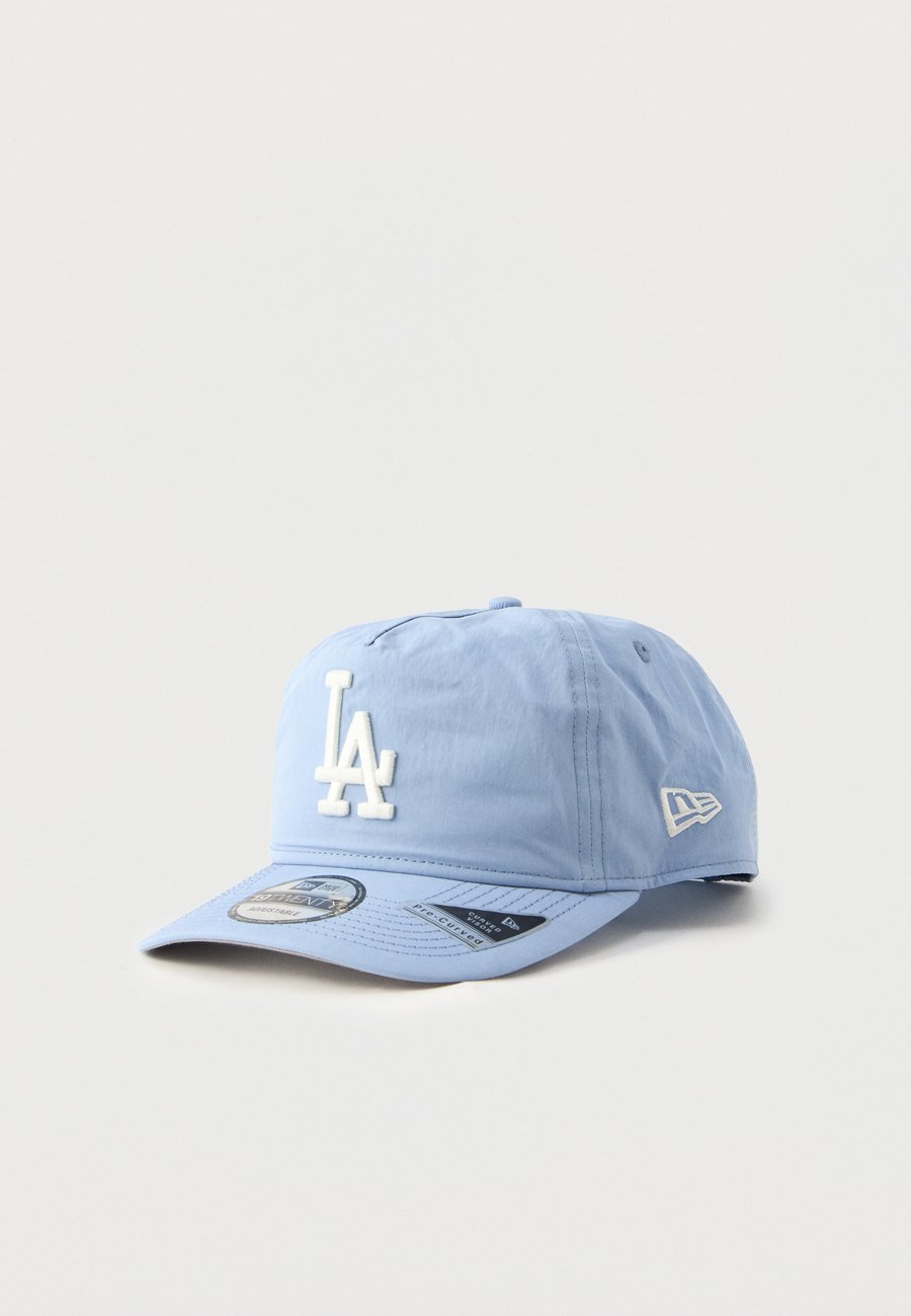 Бейсболка New Era TWENTY CURVED UNISEX, Blue/Light Blue
Бейсболка New Era TWENTY CURVED UNISEX, Blue/Light Blue