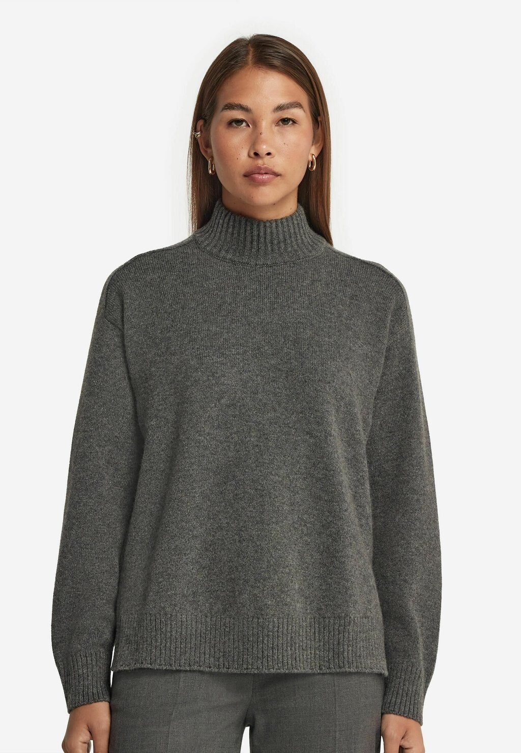 Джемпер Falconeri, серый
Джемпер Falconeri, серый