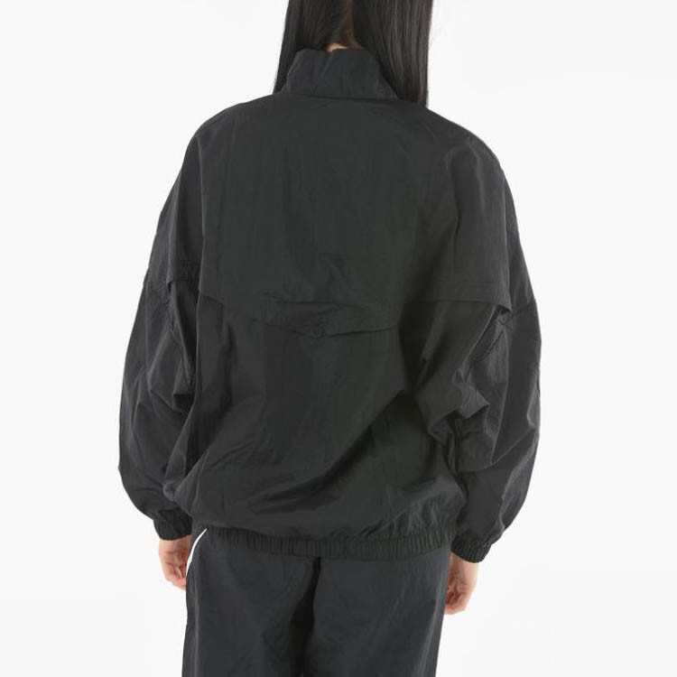 Куртка женская черная Nike
Куртка женская черная Nike