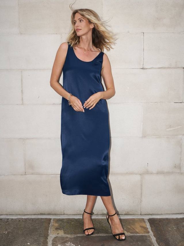 Платье-комбинация жизель NRBY, цвет Midnight
Платье-комбинация жизель NRBY, цвет Midnight