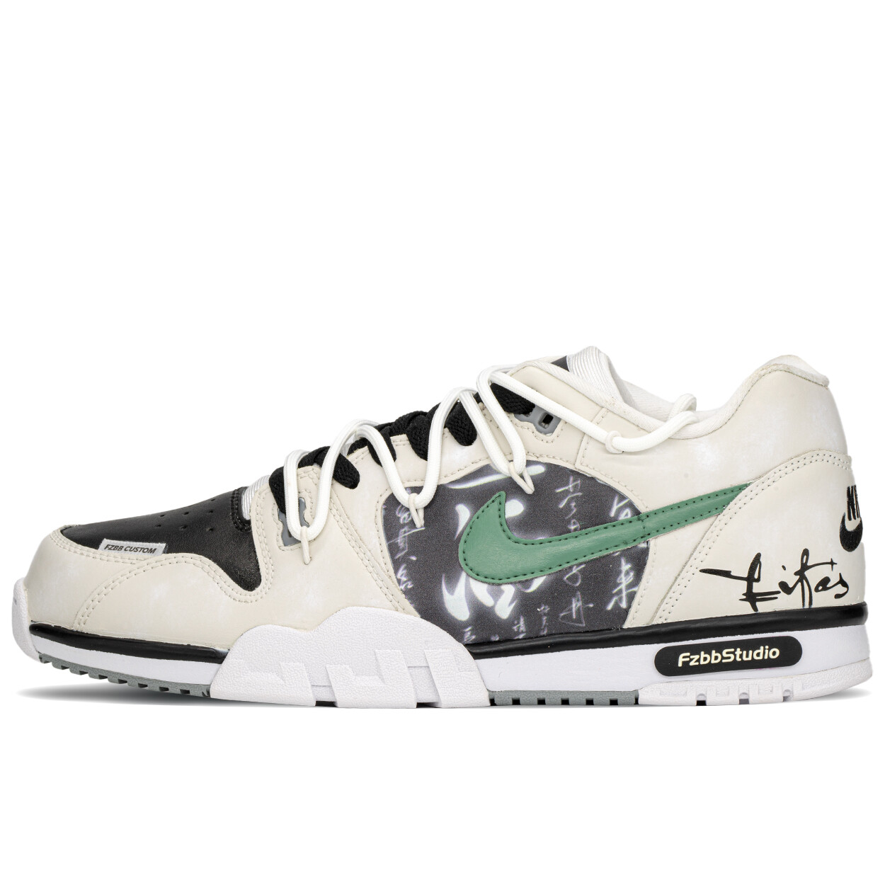Кроссовки Nike Air Trainer SC Training Shoes Men Low-top Beige/Black/Green, бежевый/черный/зеленый
Кроссовки Nike Air Trainer SC Training Shoes Men Low-top Beige/Black/Green, бежевый/черный/зеленый