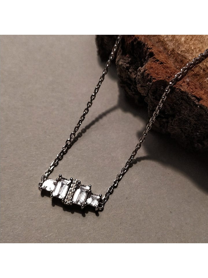 Caï Серебряное колье с драгоценными камнями - (Д)42 см
Caï Серебряное колье с драгоценными камнями - (Д)42 см