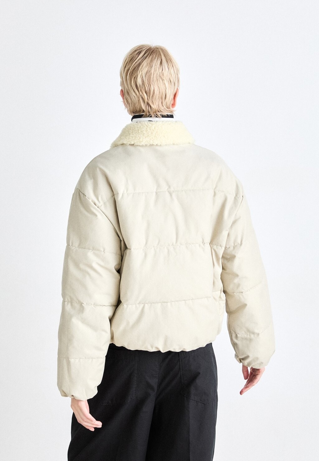 Зимняя куртка AVIATOR PUFFER Calvin Klein Jeans, кремовый, Бежевый, Зимняя куртка AVIATOR PUFFER Calvin Klein Jeans, кремовый
Зимняя куртка AVIATOR PUFFER Calvin Klein Jeans, кремовый, Бежевый, Зимняя куртка AVIATOR PUFFER Calvin Klein Jeans, кремовый