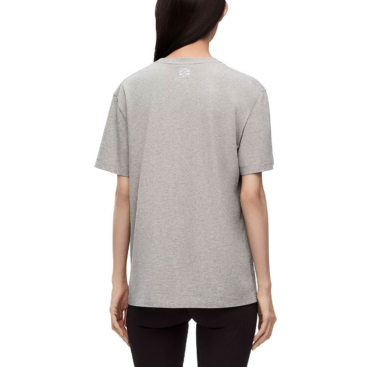 SS23 Футболка «Год Кролика» женская серая Loewe
SS23 Футболка «Год Кролика» женская серая Loewe